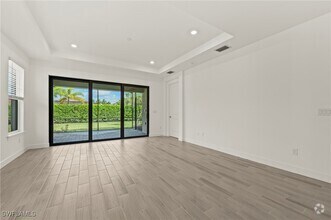 Building Photo - 15517 Vittorio St