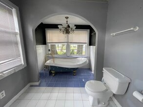 Building Photo - 3610 Gramercy St