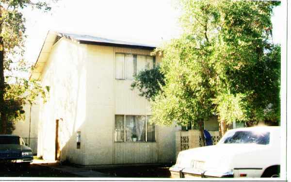 Building Photo - 7913-7919 E McKinley St