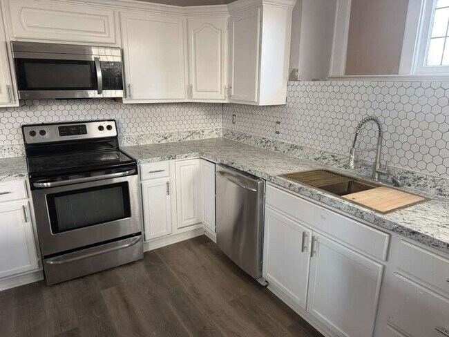 Foto del edificio - 9024 Quincy St