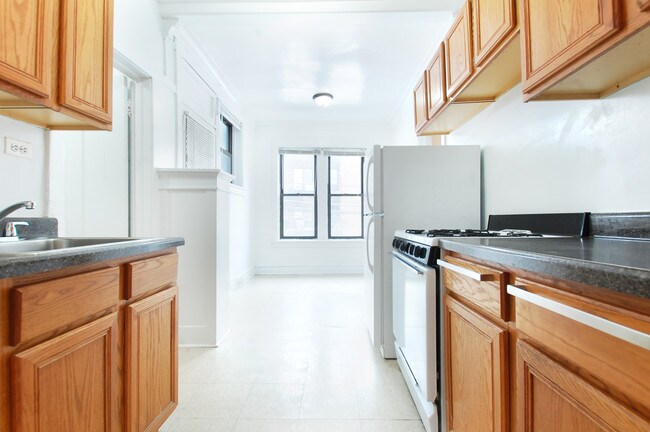 Foto del edificio - 1471 W Carmen Ave