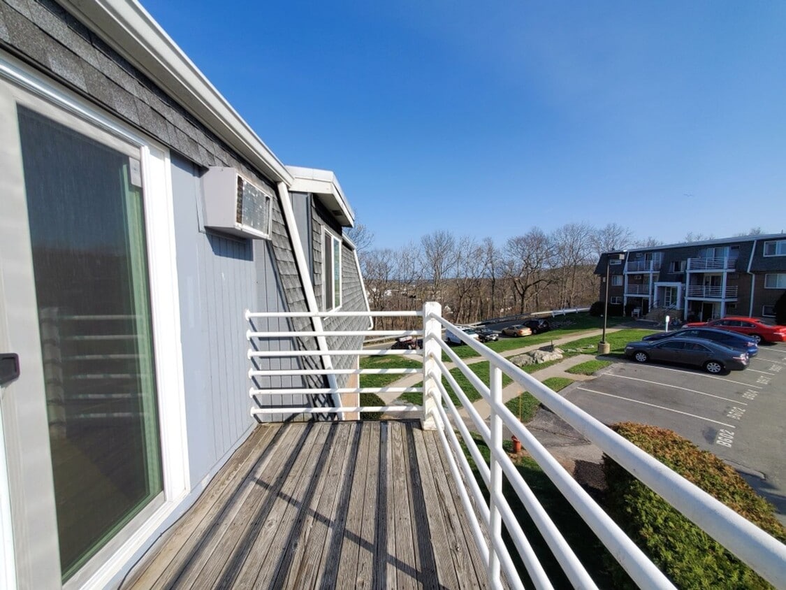 Primary Photo - 622 Heights at Cape Ann