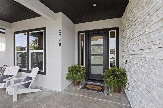 Building Photo - Gorgeous 4-Bedroom Home in Dry Creek Ranch...