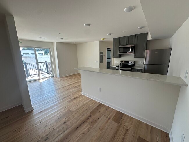 Foto del edificio - 1219 Regent St