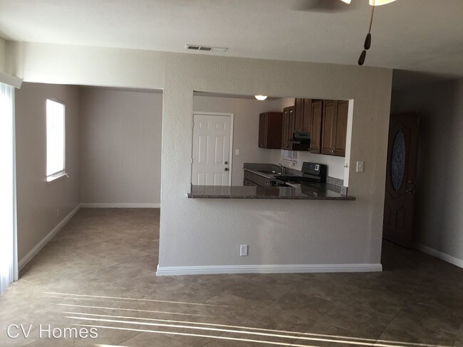 Building Photo - 3 br, 1 bath House - 27389 Stanford Ave