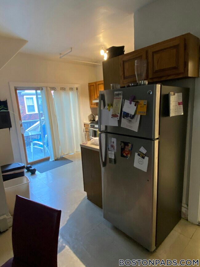 Foto del edificio - 339 Beacon St