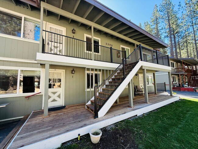 Foto del edificio - 2 bed 1 bath unit for rent in South Lake Tahoe