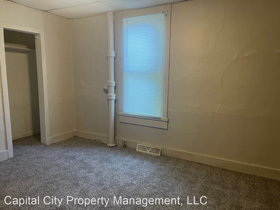 Foto principal - 3 br, 1 bath House - 1529 Martin Luther King