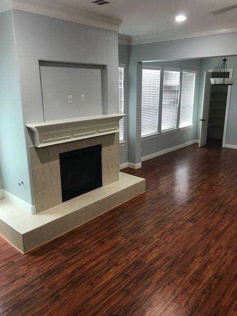 Building Photo - 10201 Brooktree Dr
