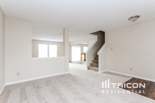 Building Photo - 2382 Westmere Dr