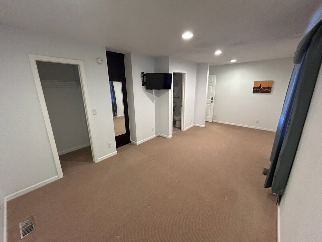 Foto del edificio - 510 N Cass St