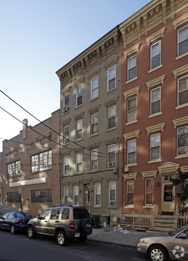 Primary Photo - 316 Jefferson St