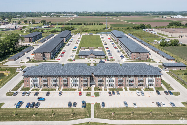 Building Photo - Brick Towne at Johnston