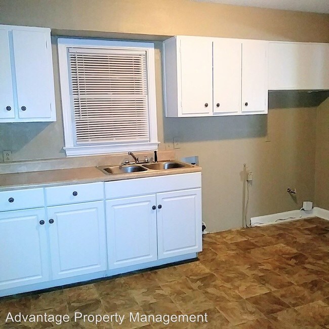 Building Photo - 3 br, 1 bath House - 1568 Frayser Blvd.