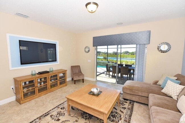 Foto del edificio - 4425 Acorn Ct
