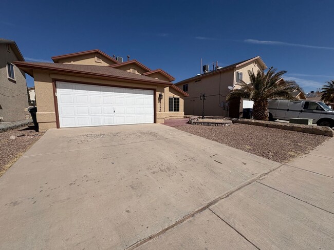 Foto del edificio - Home for rent in the Eastside of El Paso i...