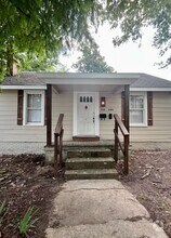 Building Photo - 210 8th St S
