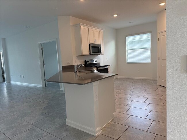 Building Photo - 178 Aces High Ln