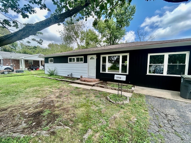 Primary Photo - 1750 Jeanette Ave