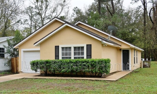 Building Photo - 6584 Hughes St