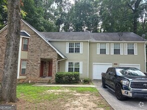Building Photo - 5779 N Castlegate Dr