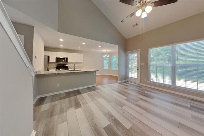 Foto del edificio - 1662 Maple Trace Ct