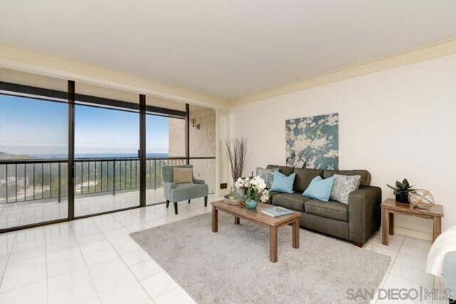Foto del edificio - 2500 Torrey Pines Rd