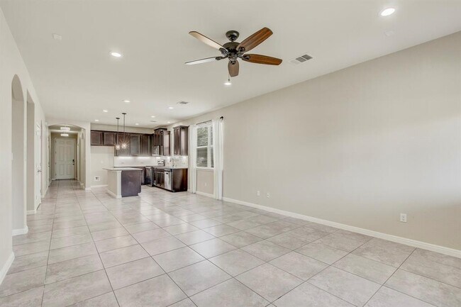 Building Photo - 356 Quarry Ln