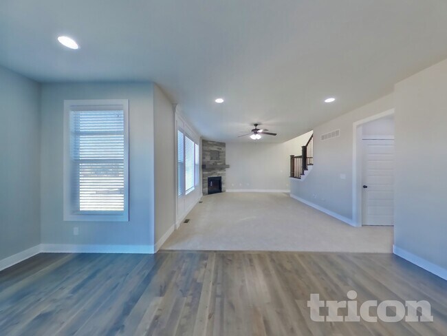 Foto del edificio - 28204 W 162nd St