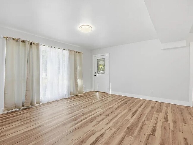 Foto del edificio - 522 S Edgewood Cir