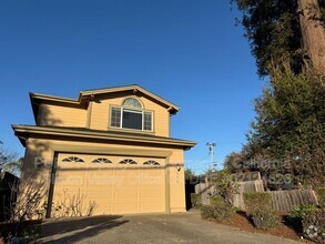 Building Photo - 310 Capitola Road Extension