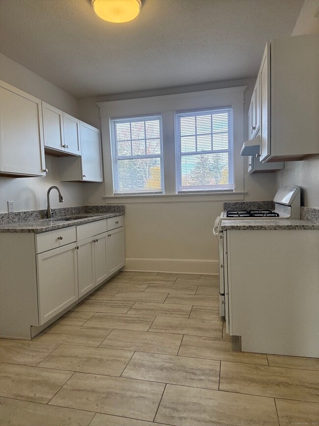 Foto del edificio - 155 Elm St