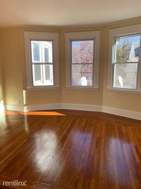 Building Photo - 2 br, 1 bath  - 116 Sheffield Ave # 2