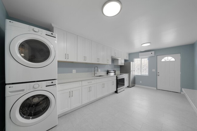 Photo - 808 St Louis Ave Apartment