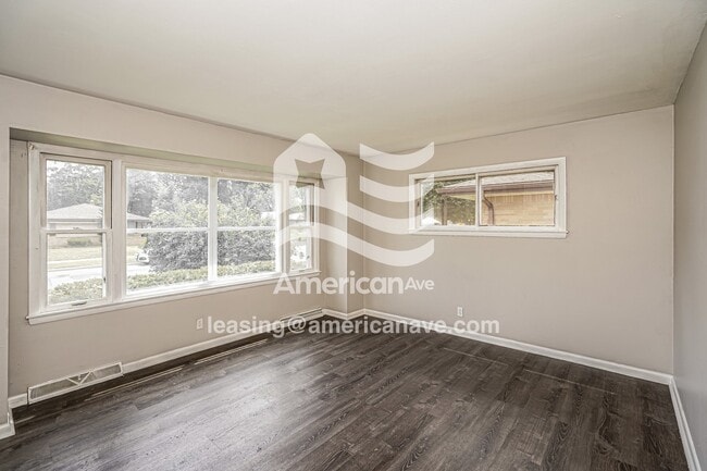 Building Photo - 5251 N 83rd St