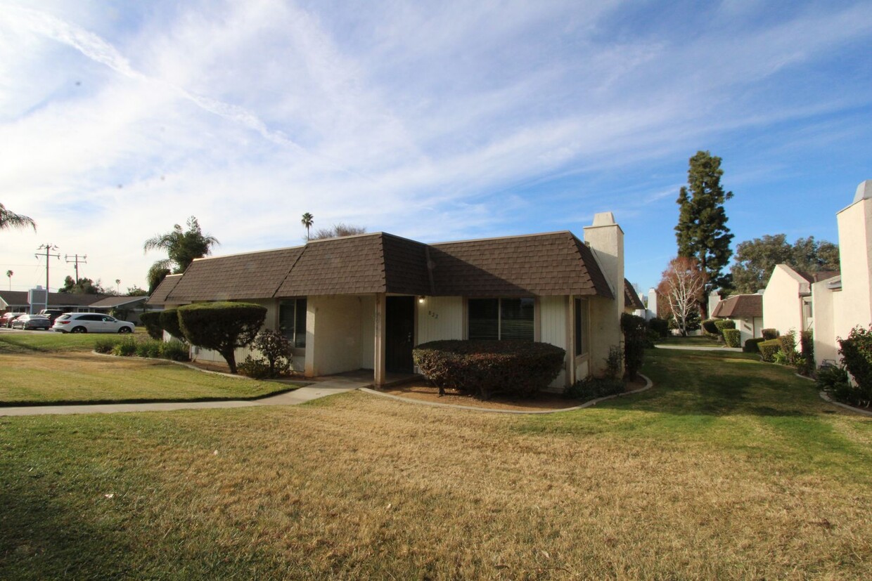 Primary Photo - Single-Story 3-Bedroom Redlands Condo in A...