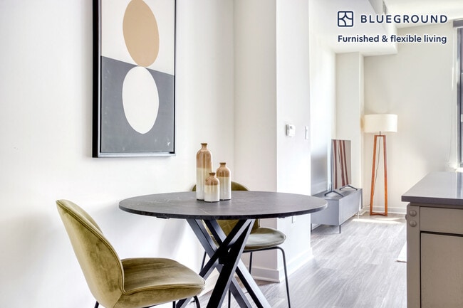 Foto del edificio - 600 H St NE