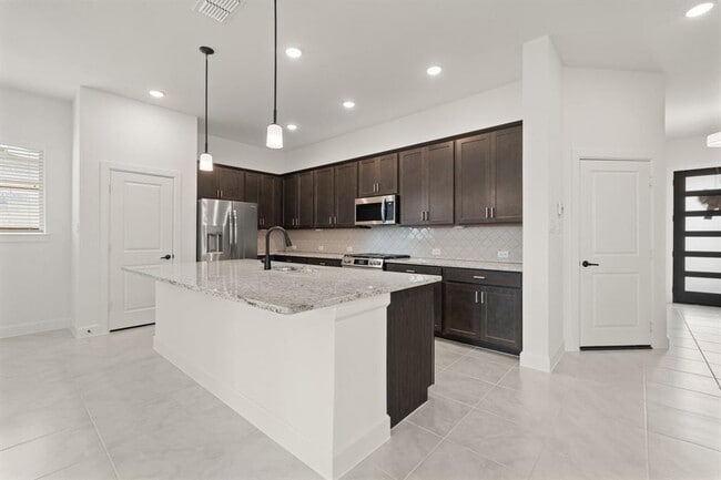 Building Photo - 22007 Silk Pad Ct