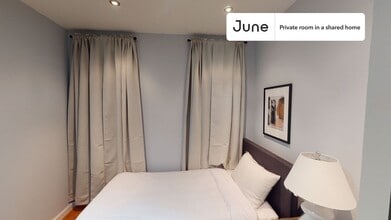 Building Photo - Room in Shared 4 bed/2 bath home