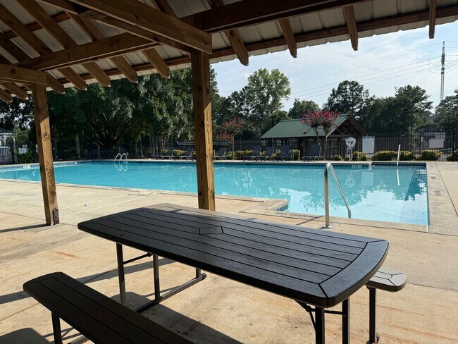 Foto del edificio - Newly Renovated 3 Bed/2.5 Bath in Lawrenceville