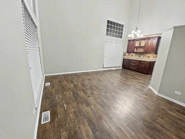 Building Photo - 1213 Pennsbury Ln