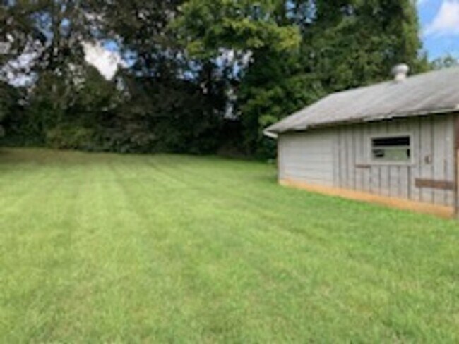 Foto del edificio - 3/ 2 Home for Rent