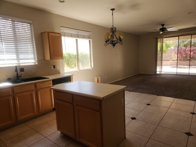 Foto del edificio - Immaculate Golf Community Home