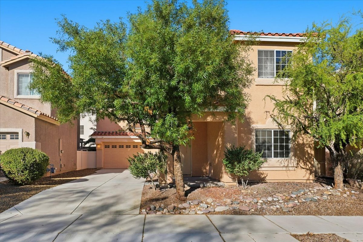 Foto principal - 8928 Spotted Tail Ave