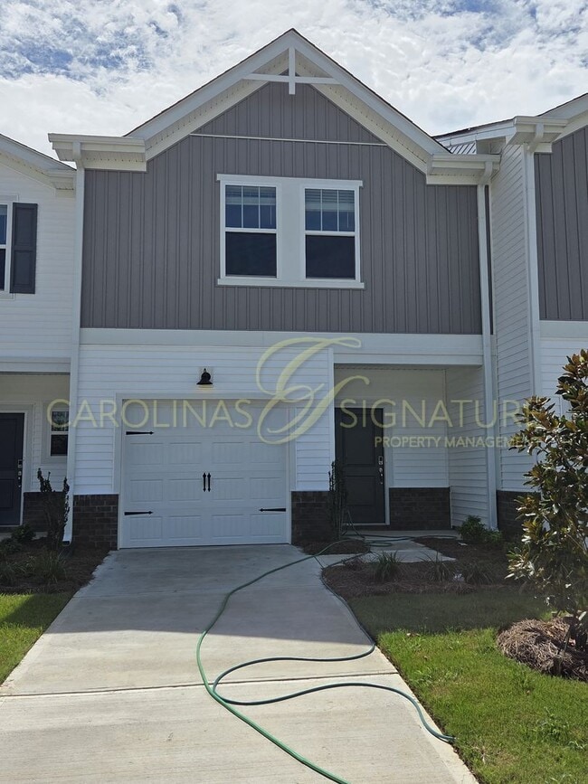 Building Photo - 4163 Smt Wds Dr
