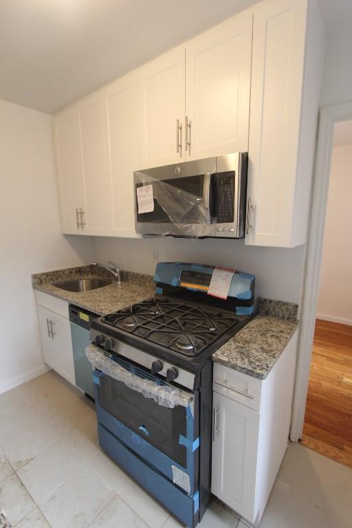 Foto del edificio - 2 bedroom in Forest Hills NY 11375