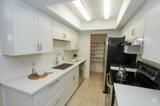 Building Photo - 16635 N Cave Creek Rd