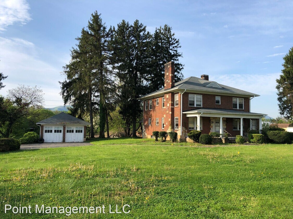 Primary Photo - 4 br, 2 bath House - 3114 West Main Street
