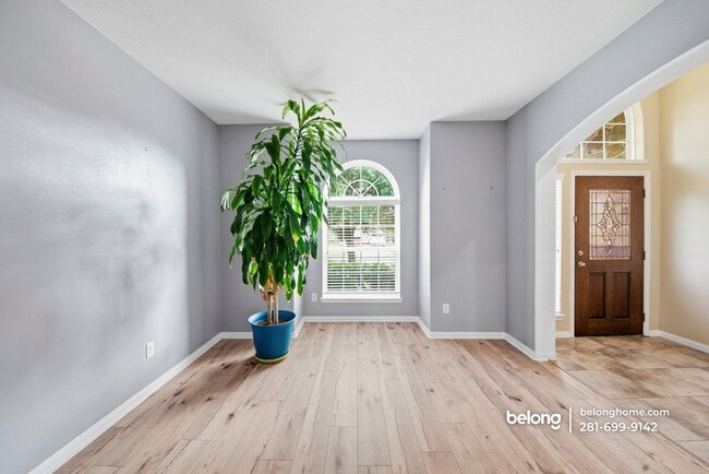 Building Photo - 20702 Sommerset Branch Ct