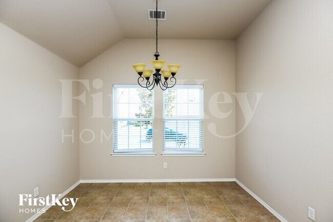 Building Photo - 6837 Waterloo Ln